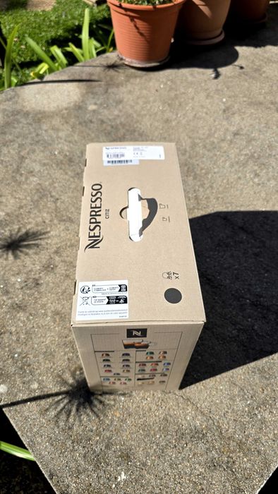 Máquina Nespresso Nova