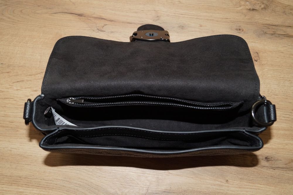 Czarna torebka Coach