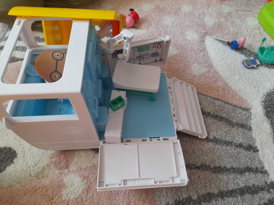 Karetka świnka Peppa