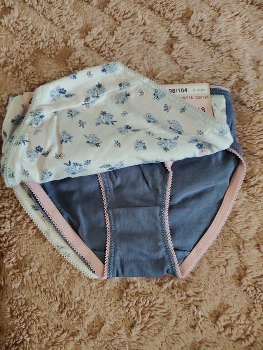 Дитячі трусики. Трусики для дівчинки