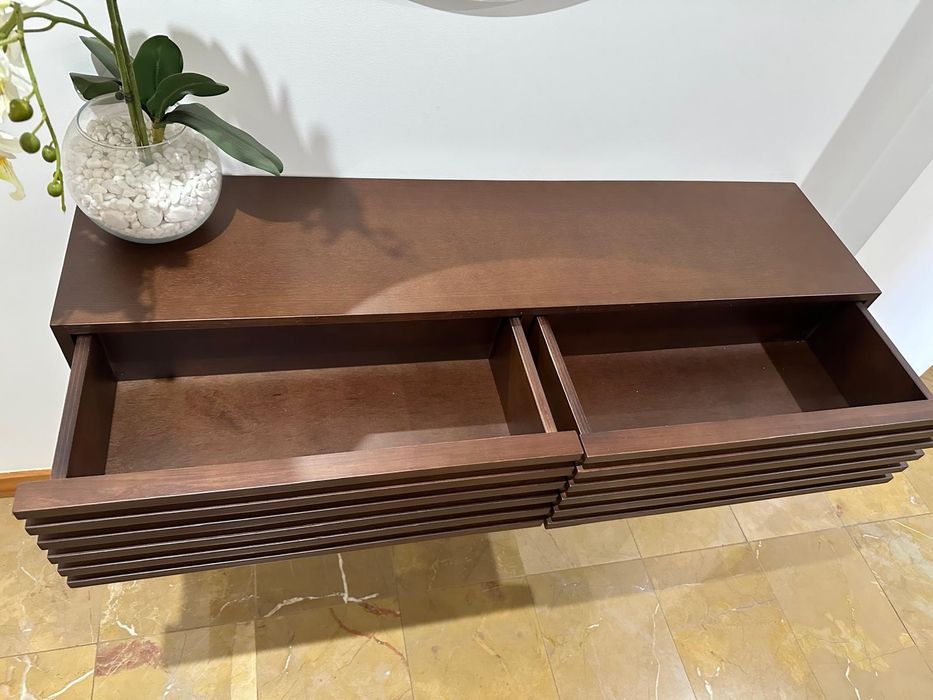 Hall Furniture and Mirrors64752100647299123