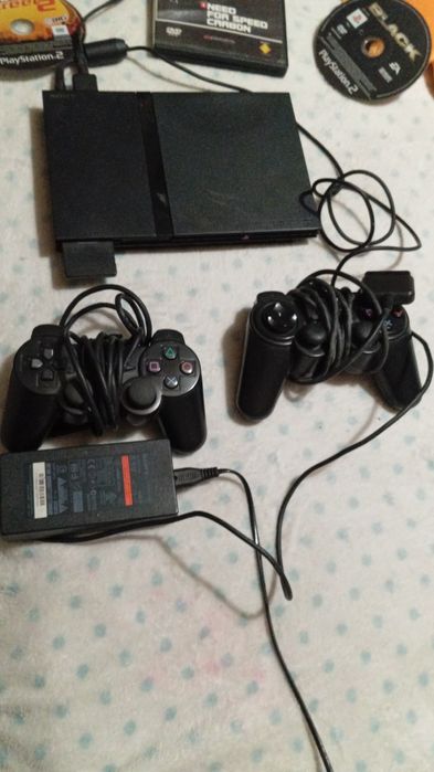 PlayStation 2 Slim com 2 Comandos e jogos