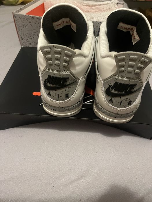 Jordan Retro4 blanco e preto