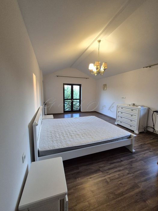 Оренда Будинку з басейном та сауною.Камін,Газ. Осокорки