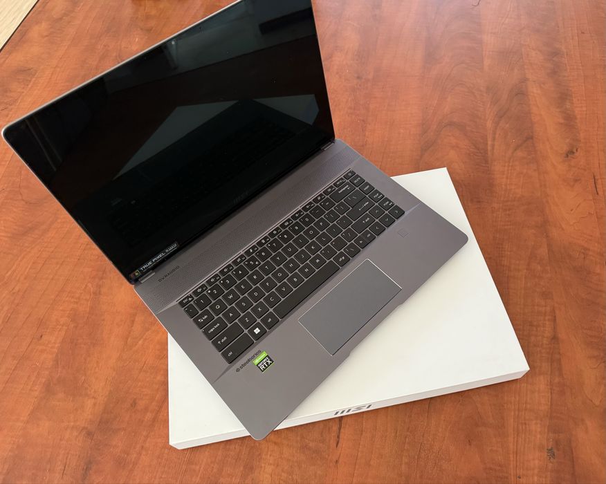 Laptop MSI Creator Z16 A11UET 16" IPS 32GB RAM 2TB SSD GeForce
