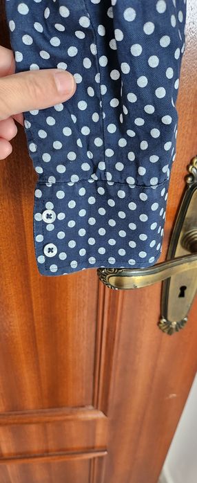 Camisa Vitrine com bolinhas