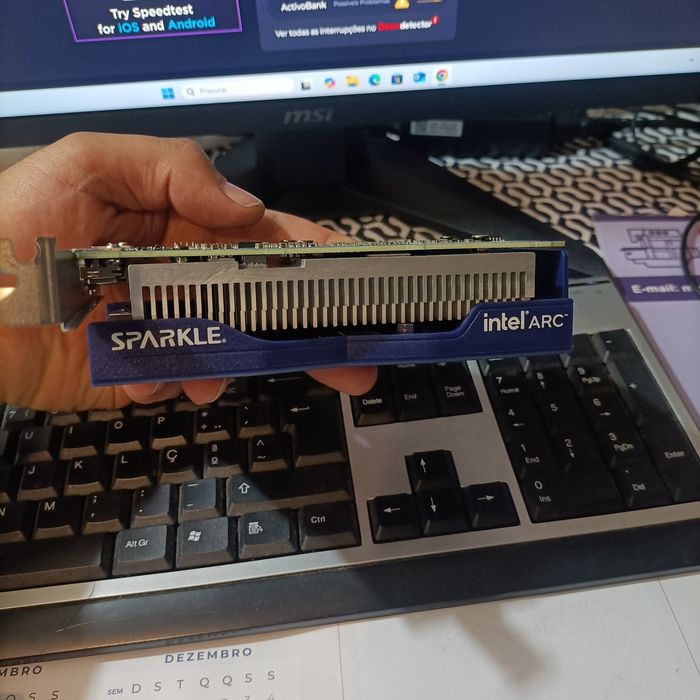 Placa Gráfica SPARKLE (GDDR6 - ARC A380 GENIE)