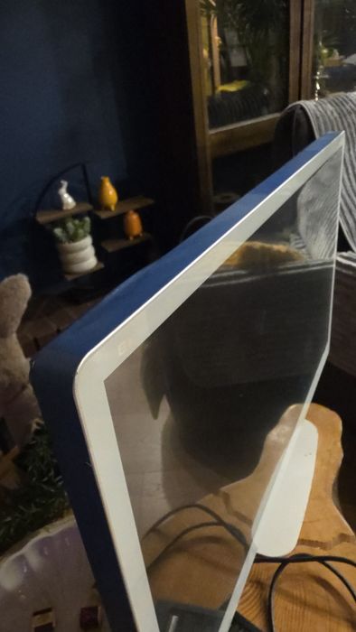 Profesjonalny Monitor 32 8K - Matryca IPS, Stan Nowy!