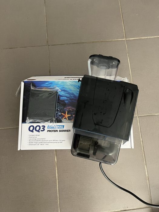 Aquario 100L agua salgads