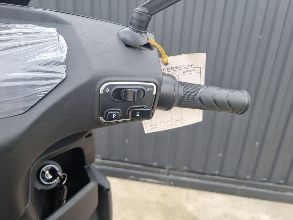 Електроскутер SokMoto WOLF 
2999w 72v 28ah