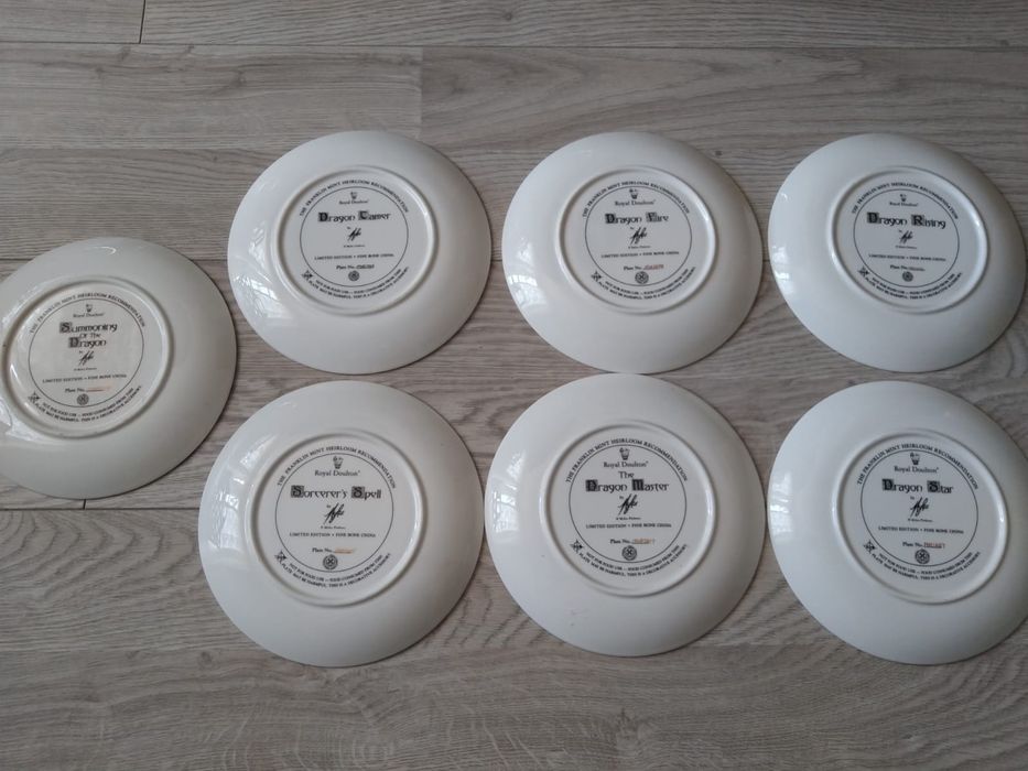 Royal Doulton czarodzieje smoki talerze dekoracyjne kolekcjonerskie