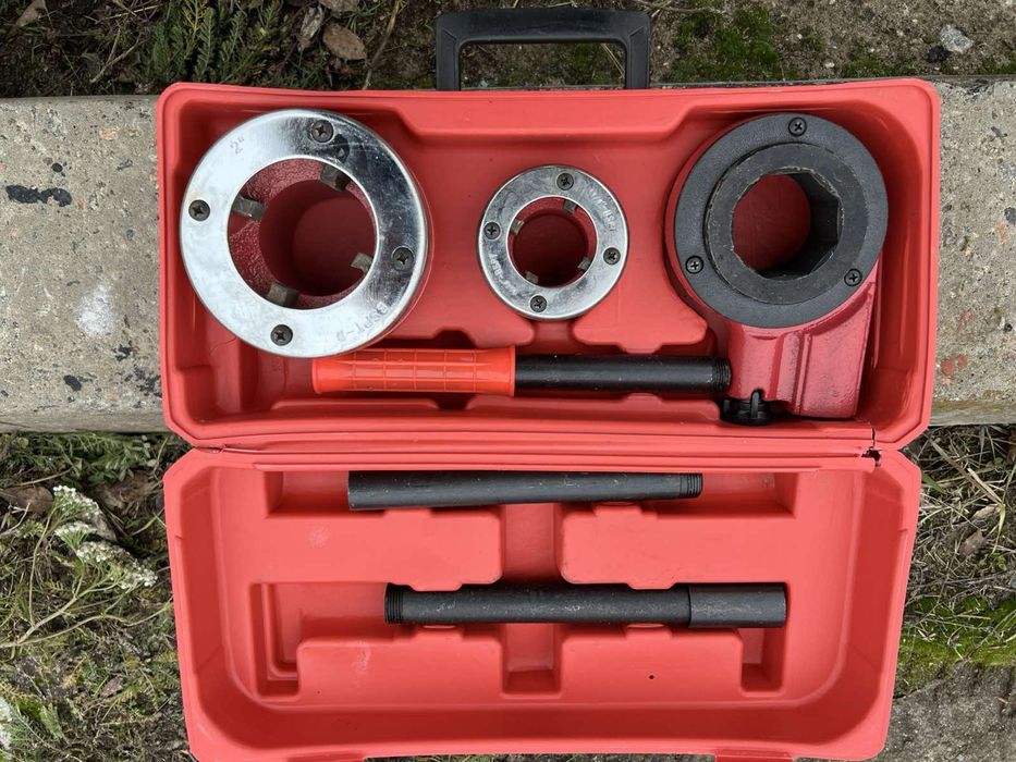 КЛУПП . Набор плашек трубный ZYP. Плашки