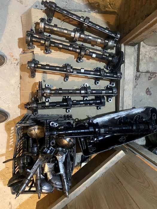 Розпредвал головка гбц  123 mb 100 616 615 617 606 604