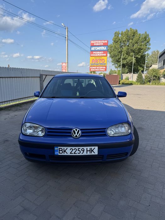 Продам гольф 1.4 бензин(Терміново)