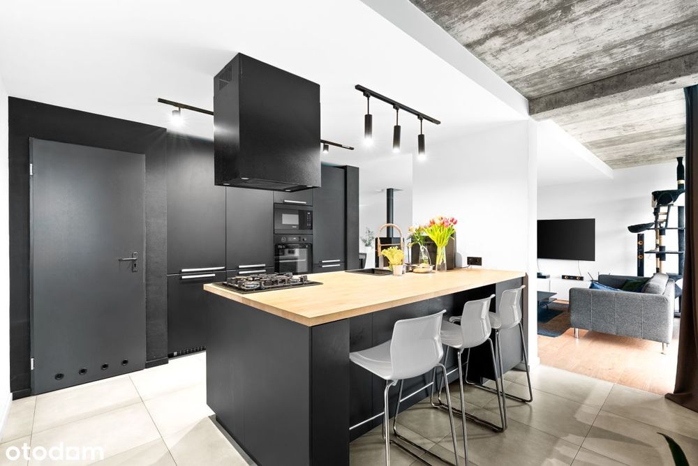 Spektakularny dom w cichej i zielonej okolicy