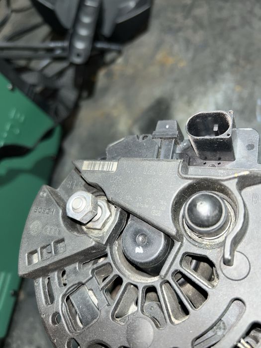 Alternador Audi A3 8L