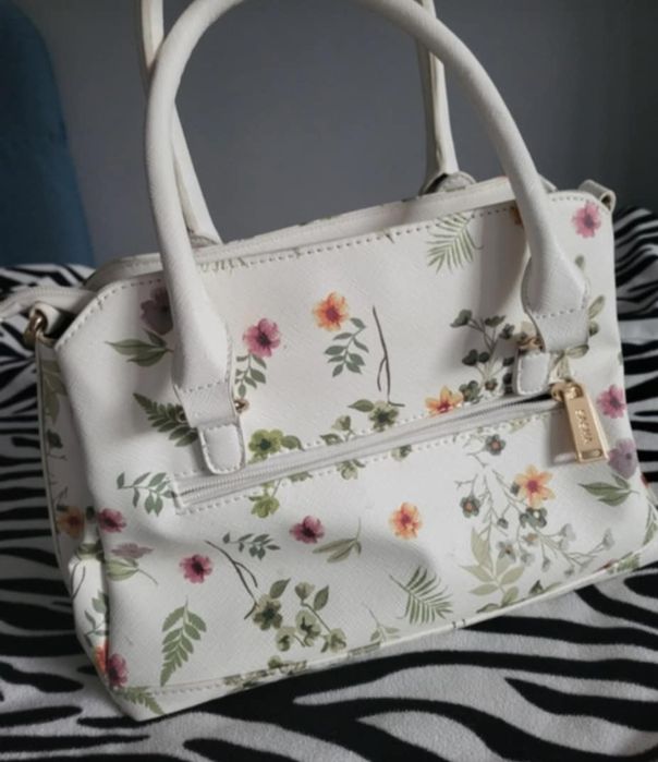 Torebka w kwiaty