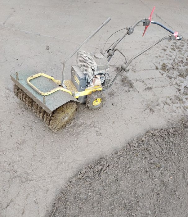 Zamiatarka odśnieżarka pług Texas handy 600R  z napędem przód/tył