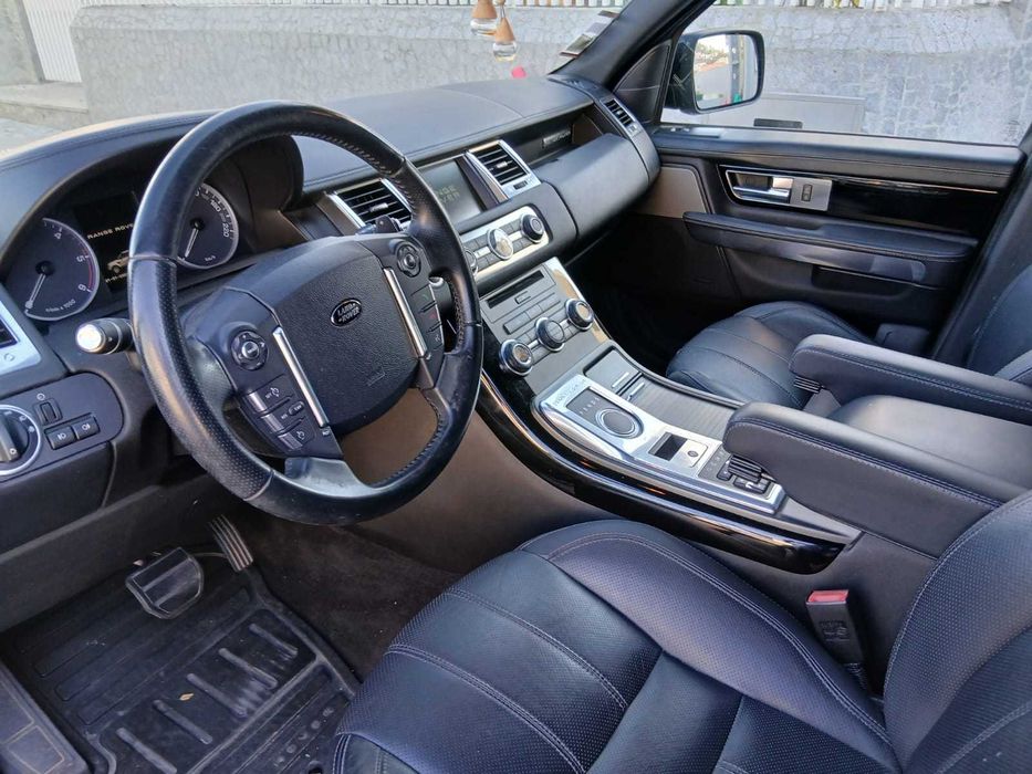 Land Rover Range Rover Sport 3.0 TDV6 HSE
