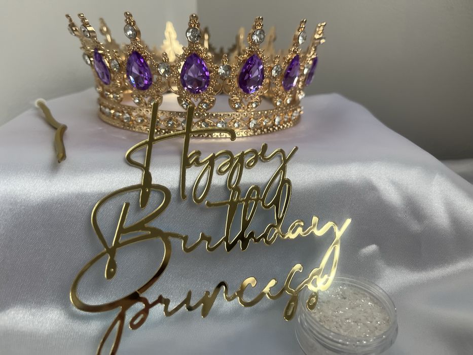 Корона на торт 12 см - 350 грн/ харчові блисківки /надпис/свічка