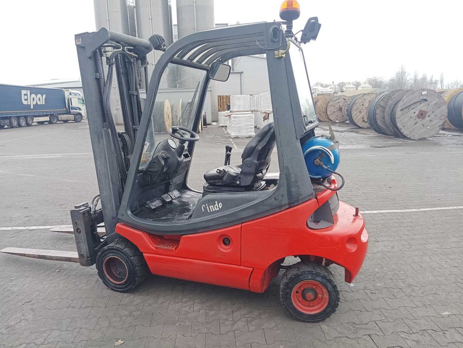 Wózek widłowy Linde H20T-03