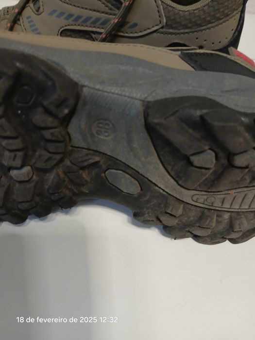 Tenis boriken cinza/rosa