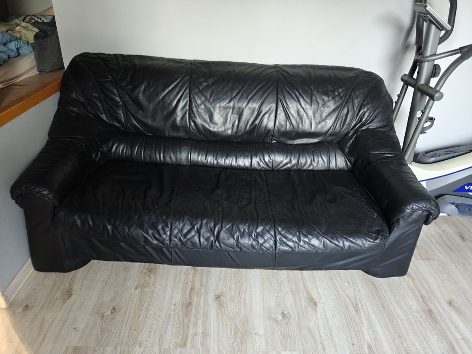 Oddam sofę że skóry naturalnej