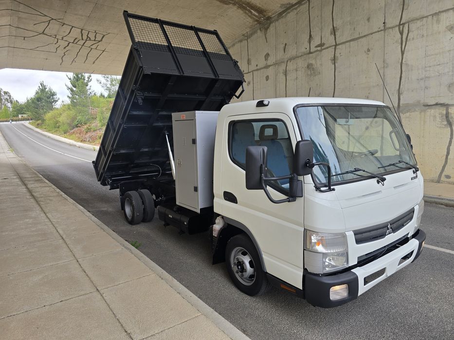 Mitsubishi Fuso 3C13 Báscula