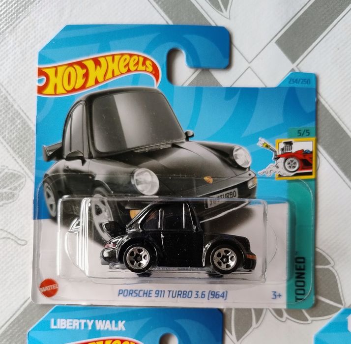Zestaw Hot Wheels Tooned 7 szt