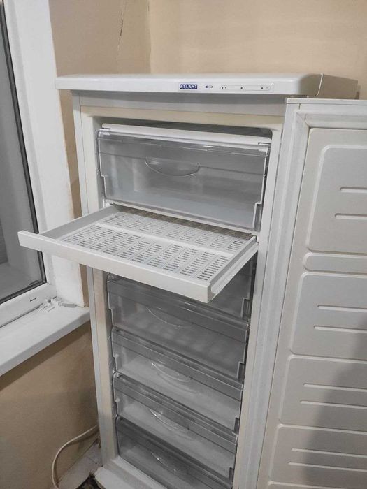 Морозильна камера Atlant