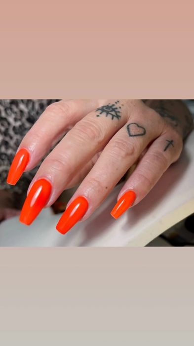 Manicure hybrydowy / żelowy / Przedłużanie paznokci