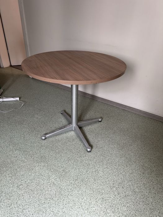 Stolik biurowy uzywany 85cm