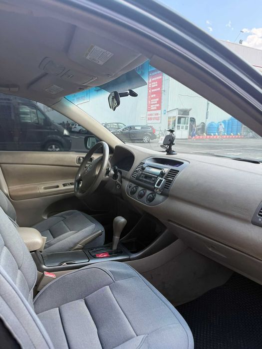 Продам автомобіль TOYOTA CAMRY 30 2004 р.в. 2,4 АКБ