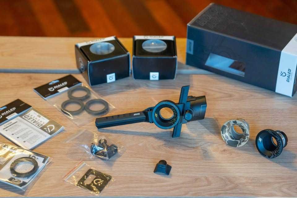DIALED ARCHERY ARXOS + 2x Dial Wheel + Lampka - stan bdb