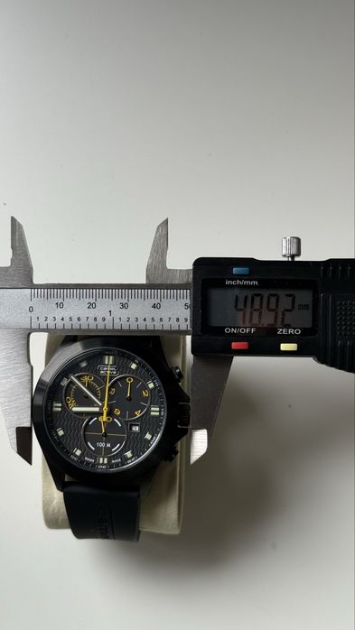 Relógio Camel Active Chronograph
