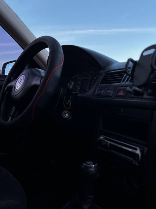 Volkswagen Bora 2000