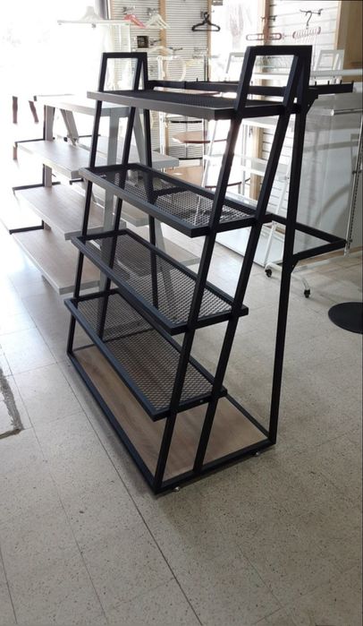 Меблі в стилі лофт