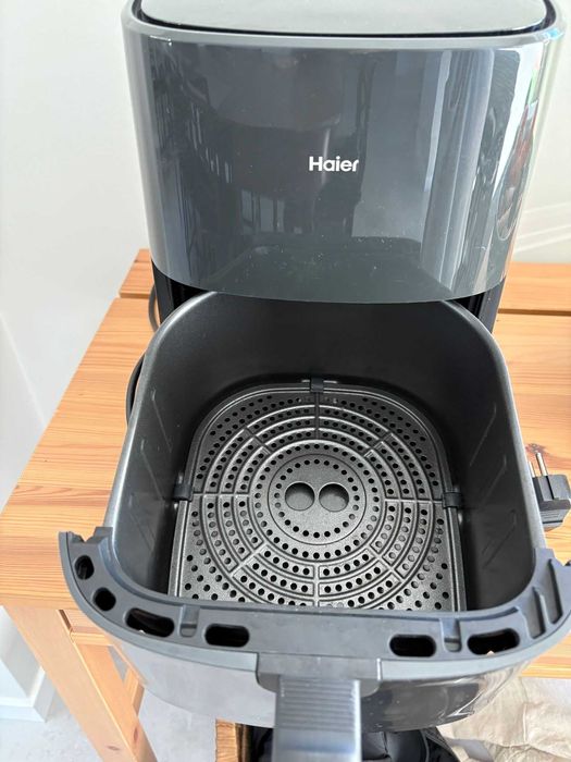 Air Fryer HAIER como NOVA