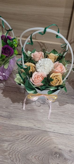 Букети з мильних квітів. Квіткові композиції. Квіти. Декор