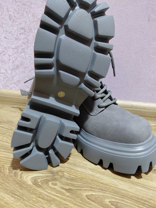 ES8 Черевики демісезонні, ботинки, жіночі.