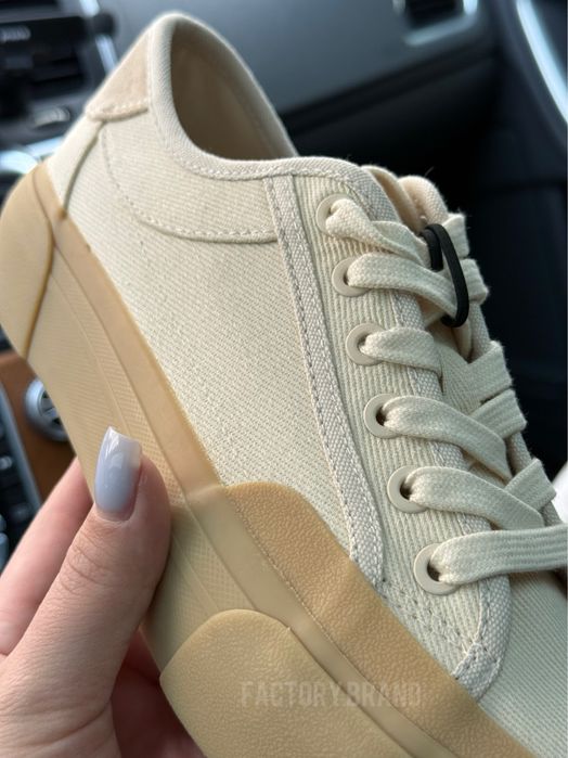 Кеди кросівки бежеві жіночі Zara