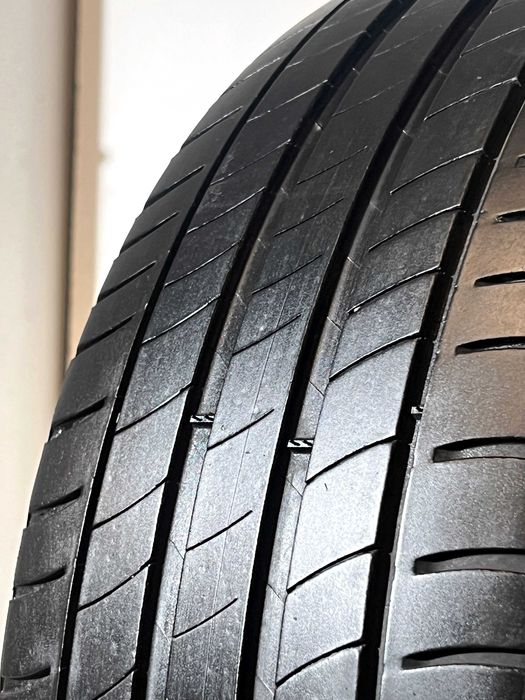 Pneus Michelin Primacy 3 - 205/55/17 - Excelentes