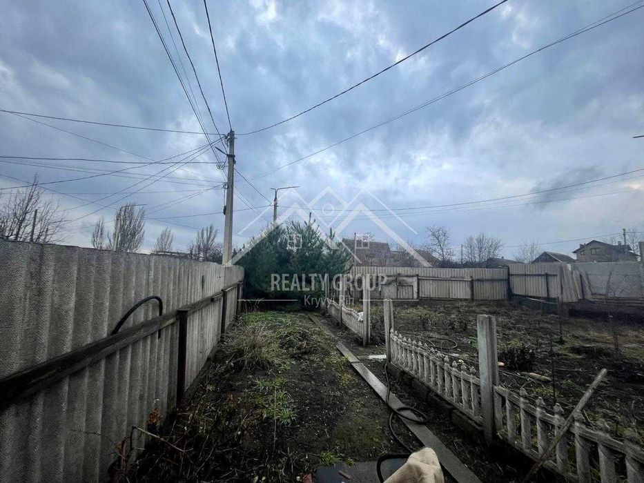 Продаж будинку по вул. Купріна