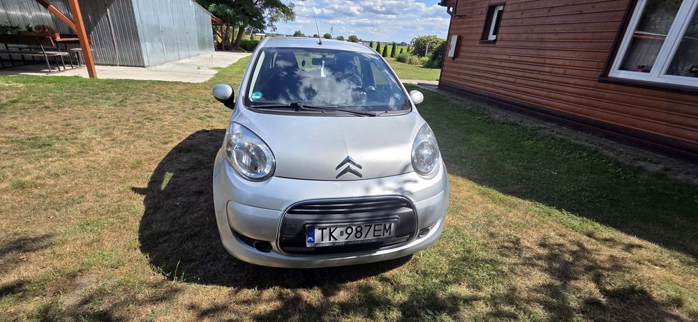 Automat z niskim przebiegiem  idealny dla kobiety.