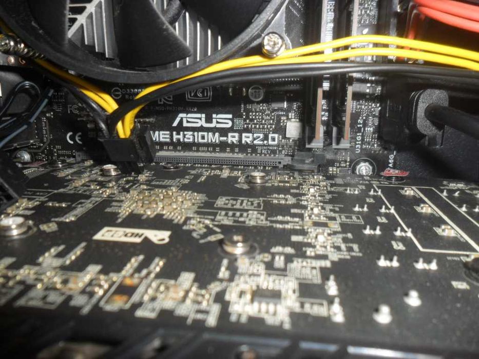 Компьютер\ видеокарта 8ГБ\6 ядер i 5 8400\32ГБ озу\ ssd240гб\бп 700вт