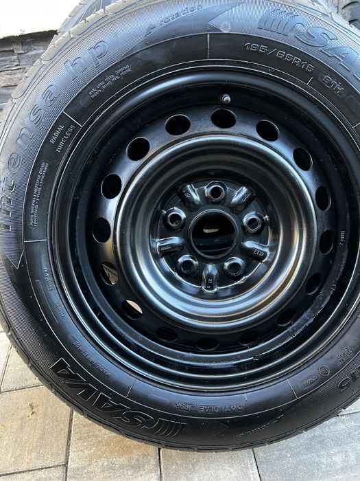 Kola 5x114.3 195/65/15 SAVA bieznik :7,60mm 6.40mm