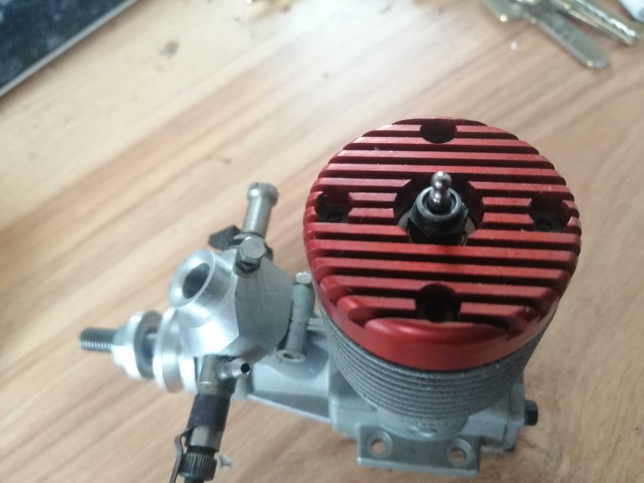 Silnik modelarski MVVS 8 cm fabrycznie nowy nie odpalany samolot rc zdalnie sterowane