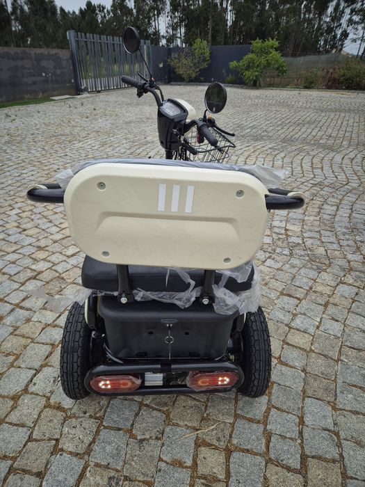 Scotter de mobilidade reduzida NOVA