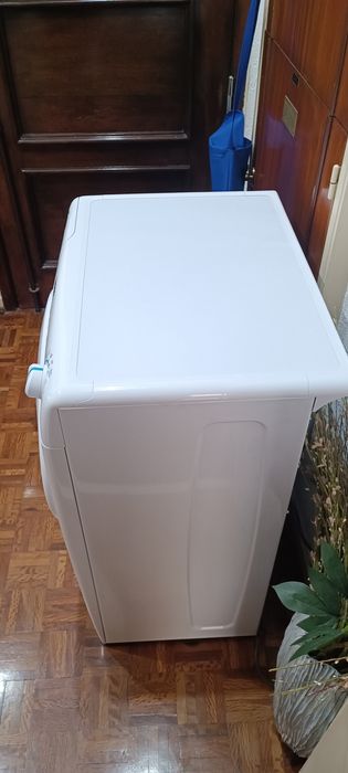 Máquina de lavar roupa Candy Smart 7kg