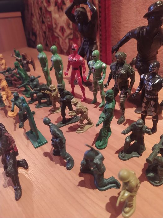 Мини коллекция солдатиков